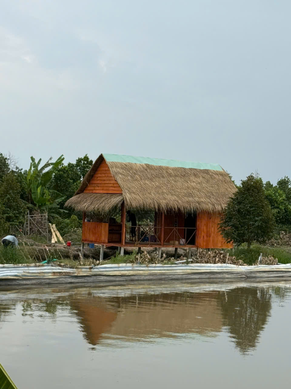 Dịch vụ sửa chữa mái lá trọn gói giá rẻ (Phần 1)