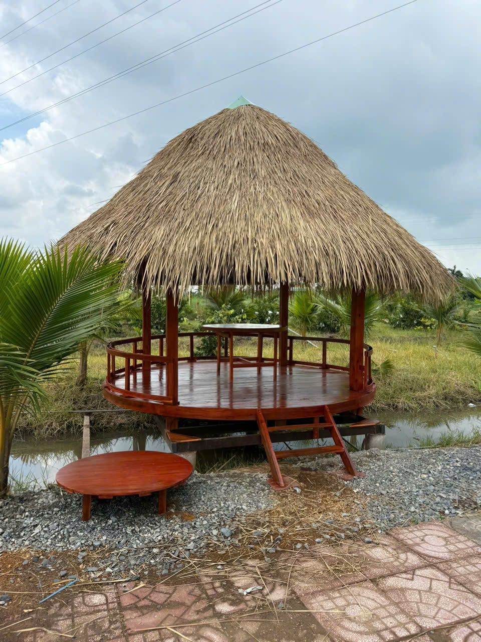 Thi công chòi lá nhà lá đẹp tiết kiệm (Phần 2)